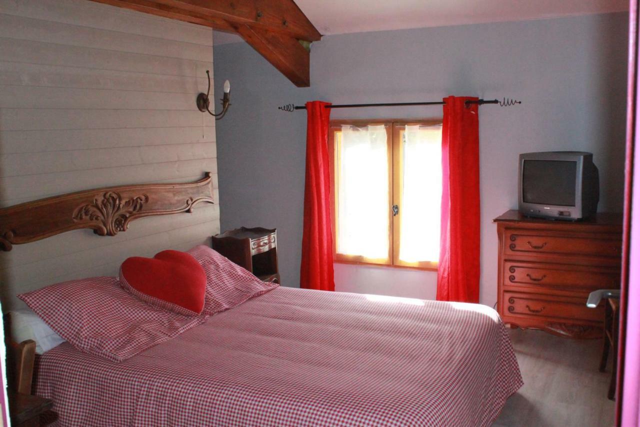 Belle Maison De Montagne Casteil 外观 照片